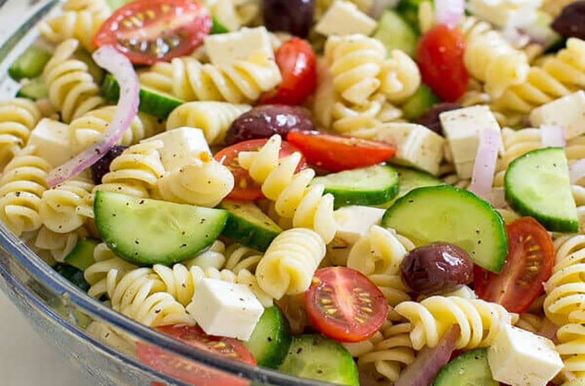 Ensalada griega de pasta